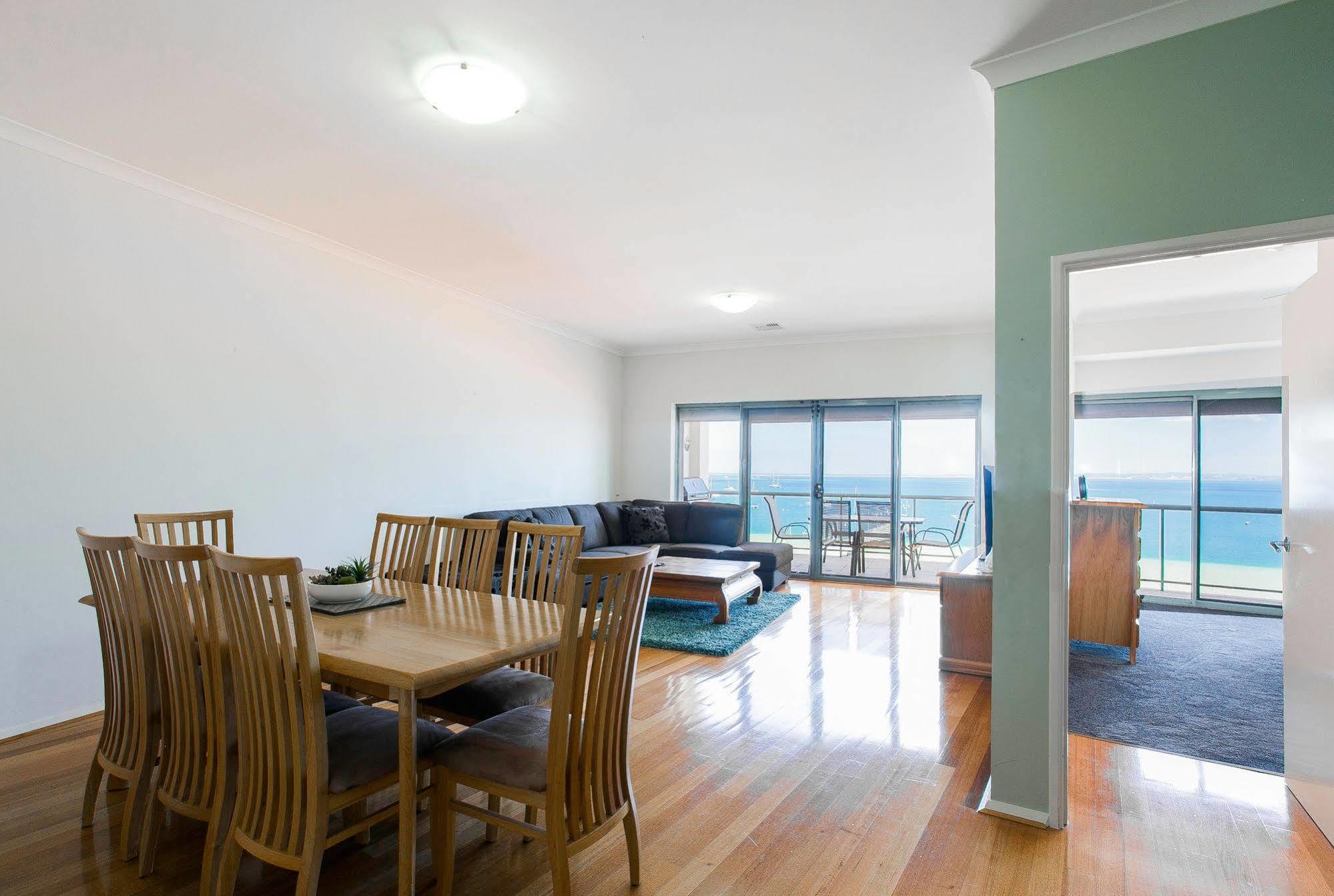 Boardwalk By Rockingham Apartments Esterno foto