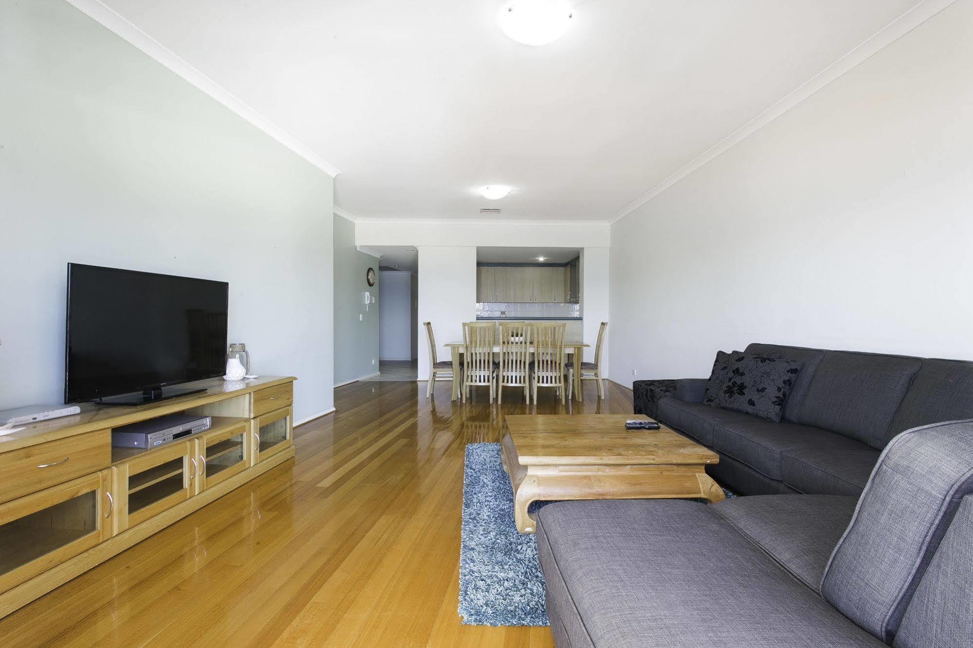 Boardwalk By Rockingham Apartments Esterno foto